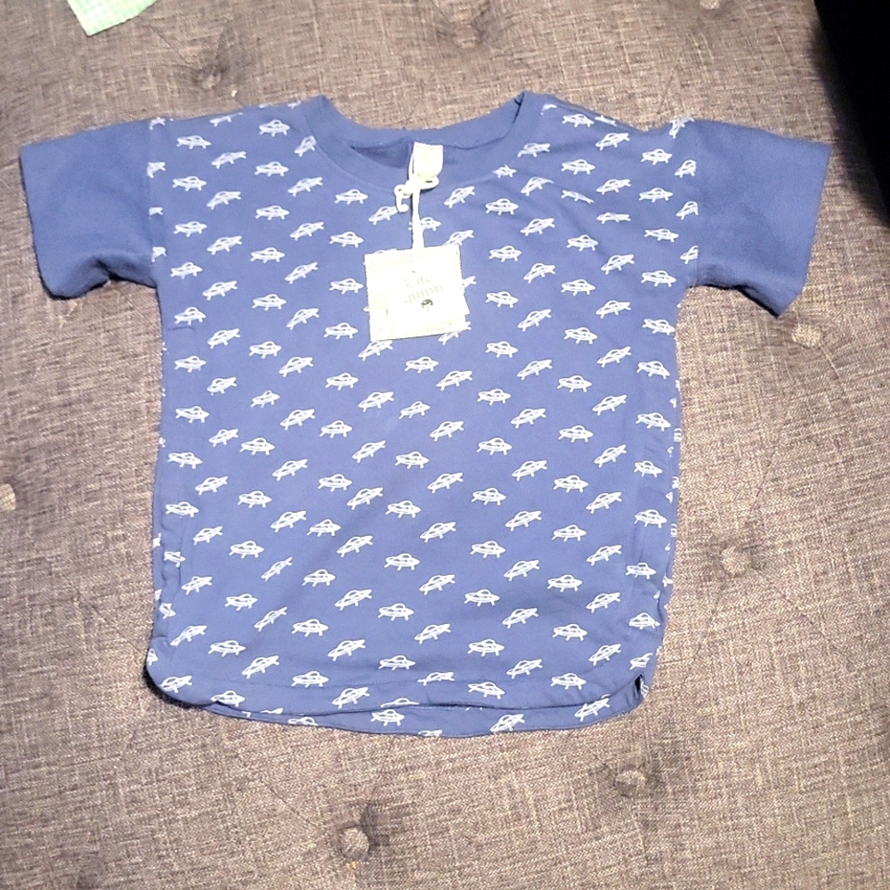 Kate Quinn 6y UFO short sleeved shirt